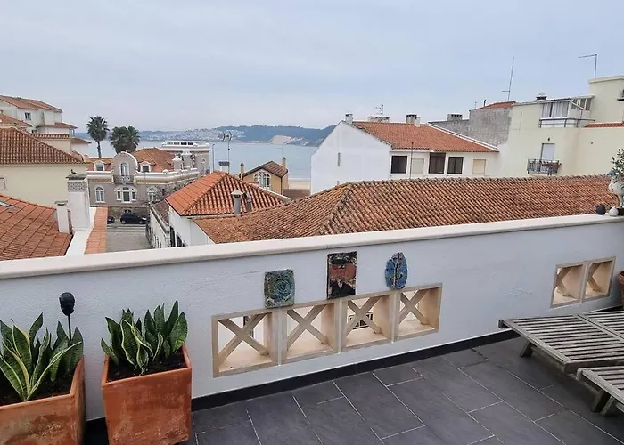 Boutique Rooftop With Ocean Views Apartman